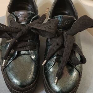 AGL Emerald green patent leather platform womens loafers 40 1/2